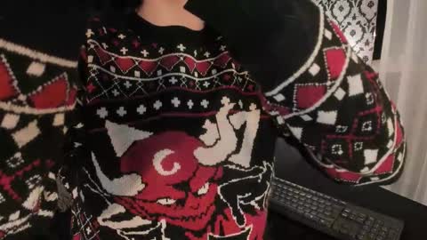 Ade  online show from December 18, 8:04 pm