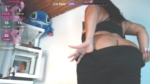 Snapshot of adelamorales chatting on December 21, 11:45 pm adelamorales online show from December 21, 11:45 pm