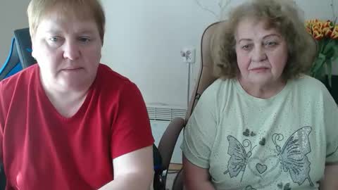 AdelAndSofia online show from March 9, 10:52 am