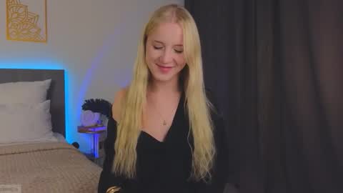 Snapshot of adele_armas chatting on October 3, 9:56 pm Adele online show from October 3, 9:56 pm