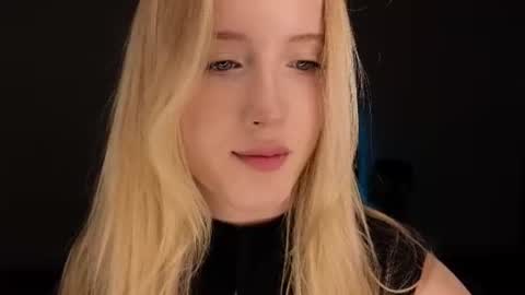 Snapshot of adele_armas chatting on July 2, 8:48 pm Adele online show from July 2, 8:48 pm