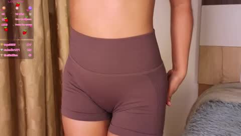 Snapshot of adele_carter_ chatting on January 10, 5:56 pm Andrea online show from January 10, 5:56 pm