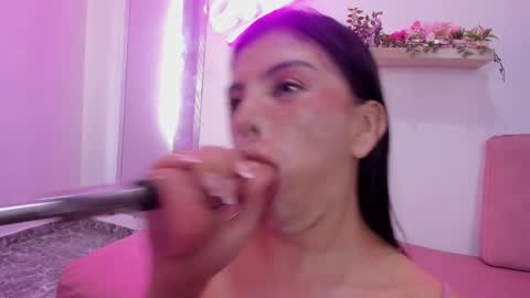 Sofi online show from February 28, 9:12 pm