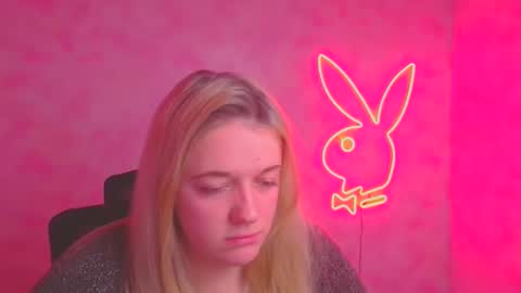 Adele online show from November 15, 12:56 pm