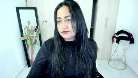 Snapshot of adele_sweett chatting on May 12, 10:45 am Carolina online show from May 12, 10:45 am