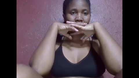 Snapshot of adelealy chatting on September 17, 7:04 pm adelealy online show from September 17, 7:04 pm
