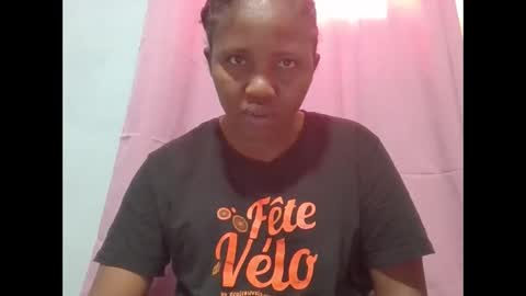 Snapshot of adelealy chatting on September 24, 2:59 am adelealy online show from September 24, 2:59 am