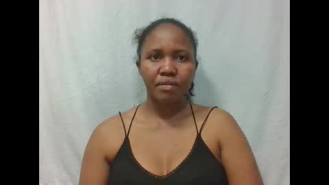 Snapshot of adelealy chatting on October 7, 4:31 am adelealy online show from October 7, 4:31 am