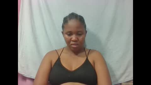 Snapshot of adelealy chatting on October 10, 7:29 am adelealy online show from October 10, 7:29 am