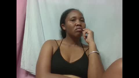 Snapshot of adelealy chatting on October 19, 3:07 am adelealy online show from October 19, 3:07 am