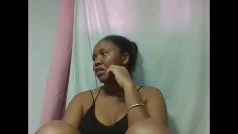 Snapshot of adelealy chatting on October 20, 6:25 am adelealy online show from October 20, 6:25 am