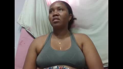 adelealy online show from February 9, 5:55 am