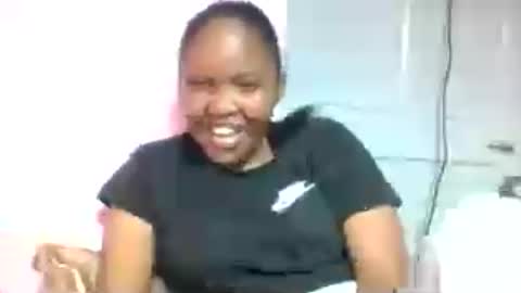 Snapshot of adelealy chatting on July 10, 9:56 am adelealy online show from July 10, 9:56 am