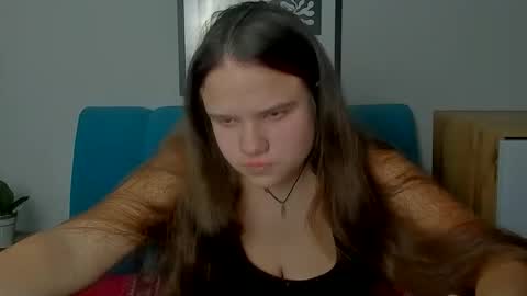 adelecruzz online show from February 22, 12:58 pm