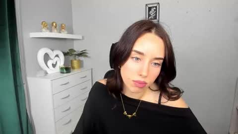 Adele online show from February 20, 6:26 am