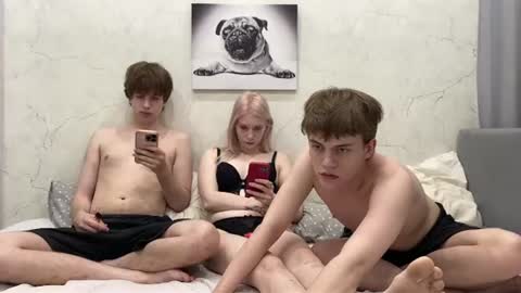 adelin online show from July 13, 1:52 am