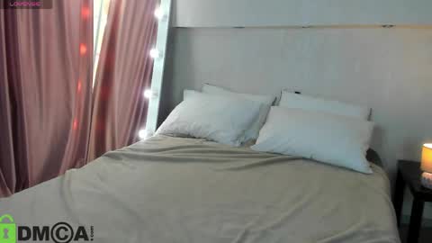Adelina bliss online show from April 27, 1:14 am