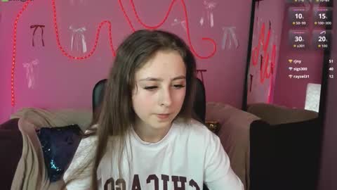 Adel online show from March 16, 6:34 pm