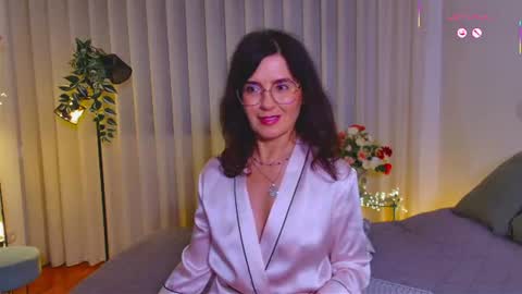 Snapshot of adelina_shine chatting on July 26, 9:32 pm Im Adelina . See you.... online show from July 26, 9:32 pm