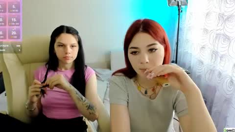 Snapshot of adelina_xxx chatting on May 25, 1:06 pm adelina_xxx online show from May 25, 1:06 pm