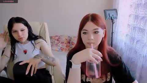 Snapshot of adelina_xxx chatting on June 8, 9:09 am adelina_xxx online show from June 8, 9:09 am