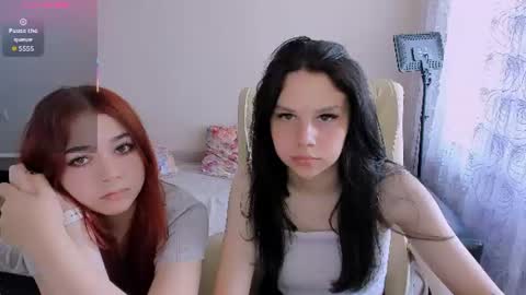 Snapshot of adelina_xxx chatting on June 11, 10:13 am adelina_xxx online show from June 11, 10:13 am