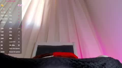 adelinaconte1 online show from November 7, 1:22 pm