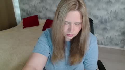 adelinalawson online show from July 19, 10:41 am