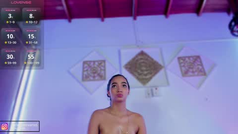 Snapshot of adelineevanss chatting on December 20, 6:50 am adeline online show from December 20, 6:50 am