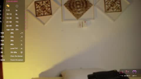 Snapshot of adelineevanss chatting on February 4, 4:05 am adeline online show from February 4, 4:05 am