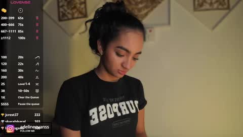 Snapshot of adelineevanss chatting on February 11, 10:26 am adeline online show from February 11, 10:26 am