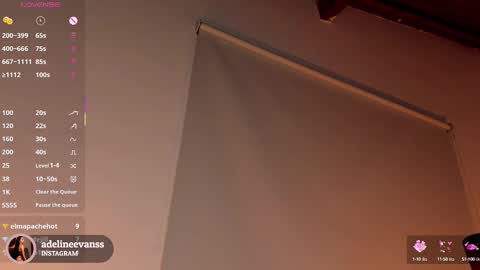 Snapshot of adelineevanss chatting on March 7, 7:08 am adeline online show from March 7, 7:08 am