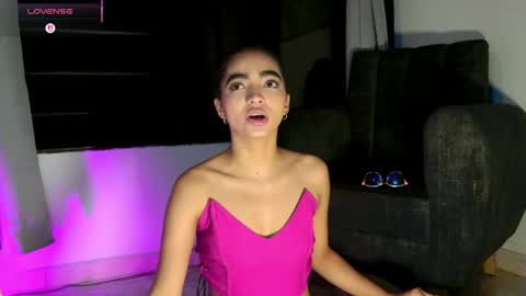 Snapshot of adelineevs chatting on April 21, 3:02 am ADELINE online show from April 21, 3:02 am