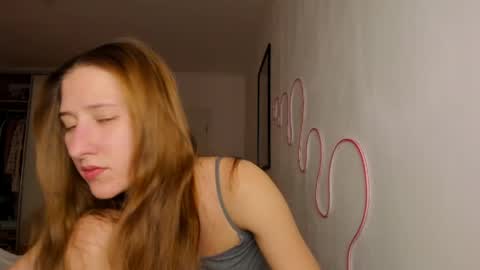 Adell online show from May 5, 9:34 pm