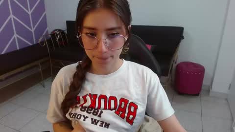 Adhara online show from October 16, 1:34 pm