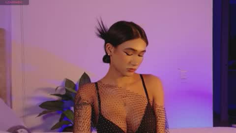 Snapshot of adharacute19 chatting on October 4, 10:52 pm Isabellafirst online show from October 4, 10:52 pm