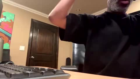 adick_ting online show from December 8, 1:14 pm