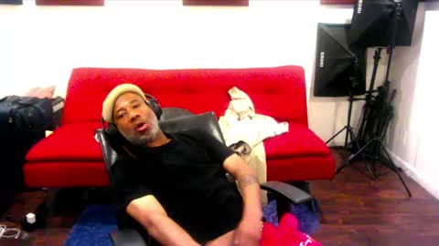 adick_ting online show from December 30, 11:06 pm