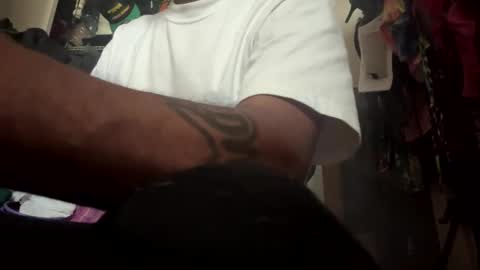 adick_ting online show from October 2, 10:28 pm