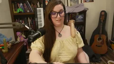 adobe_angel304 online show from January 16, 2:51 am