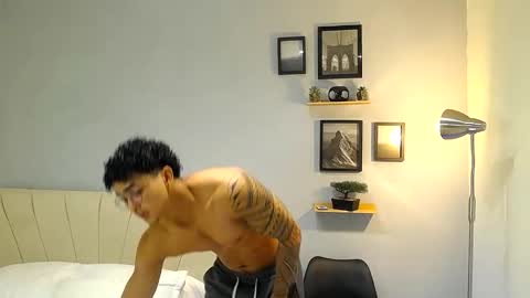 Adonis online show from November 29, 4:04 am