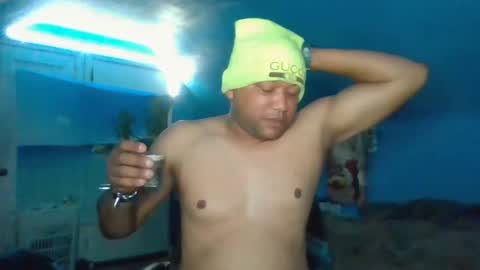 Snapshot of adoniswoody chatting on December 1, 2:27 am Adonis XDDDDDDDD Woody online show from December 1, 2:27 am