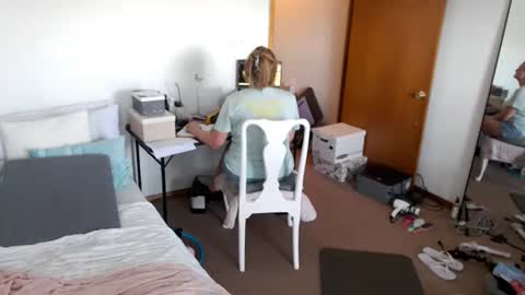 adorable22 online show from September 28, 7:08 pm