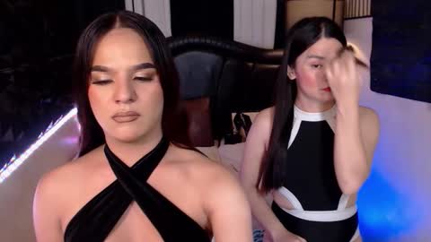 Snapshot of adorable_andrea chatting on October 2, 7:10 pm adorable_andrea online show from October 2, 7:10 pm