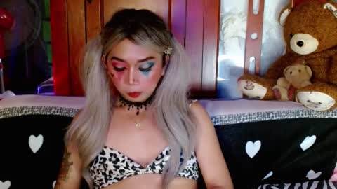 Snapshot of adorableslutxxx chatting on December 26, 6:30 am jasmine online show from December 26, 6:30 am