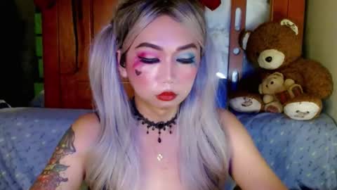 Snapshot of adorableslutxxx chatting on February 4, 1:23 am jasmine online show from February 4, 1:23 am