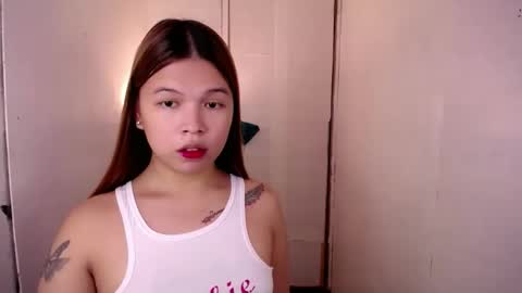 adorabletsforyouxx online show from January 14, 2:43 pm