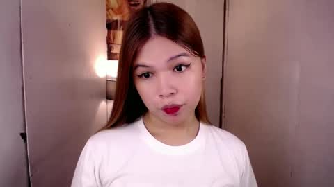 adorabletsforyouxx online show from March 4, 8:05 pm