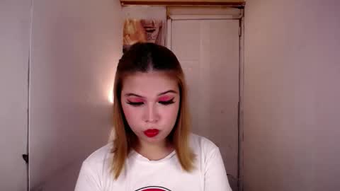 adorabletsforyouxx online show from November 8, 3:12 pm