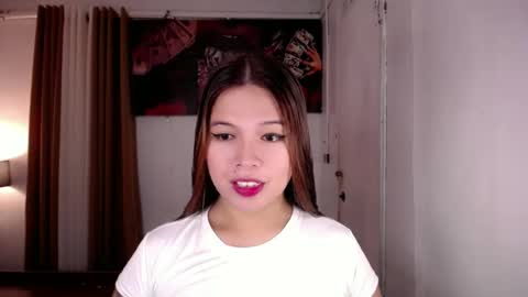 adorabletsforyouxx online show from June 28, 5:35 am